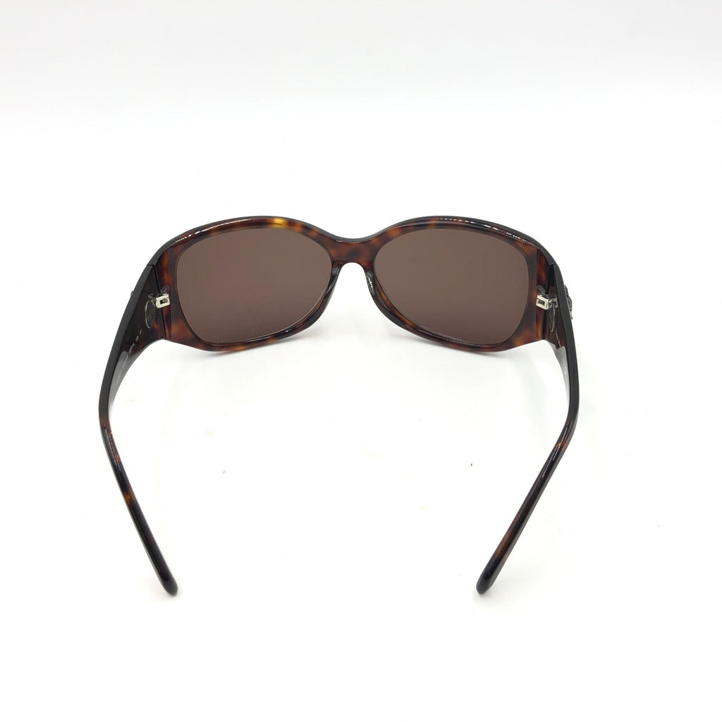 Oval-Shaped Brown Sunglasses